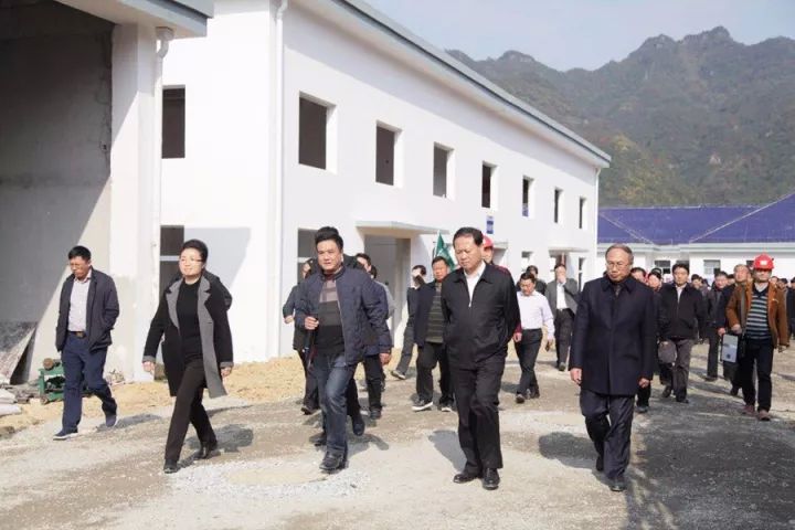 1542608786120496.jpg 640_了局-012c2cbf-3338-4628-927a-bb3f0ac17368.jpg
