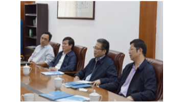 广西政协副主席、定西市委书记彭晓春会见合乐HL8董事长王双飞