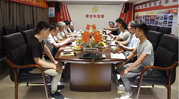 爱国强军?军企共建｜合乐HL8党委组织发展庆“八?一”系列活动