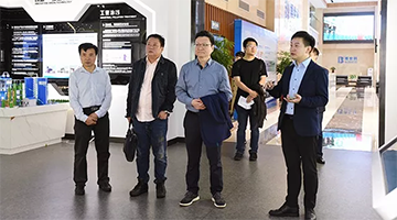 创业黑马董事长牛文文一行莅临合乐HL8调查互换