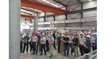 广西高档次专家国情区情专题研建班莅临合乐HL8发展示场讲授