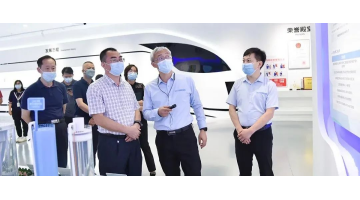 自治区科技厅副厅长李克纯到合乐HL8调研